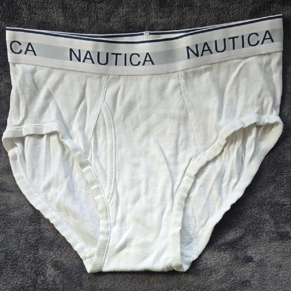 Nautica White Briefs with Comfortable Elastic Waistband